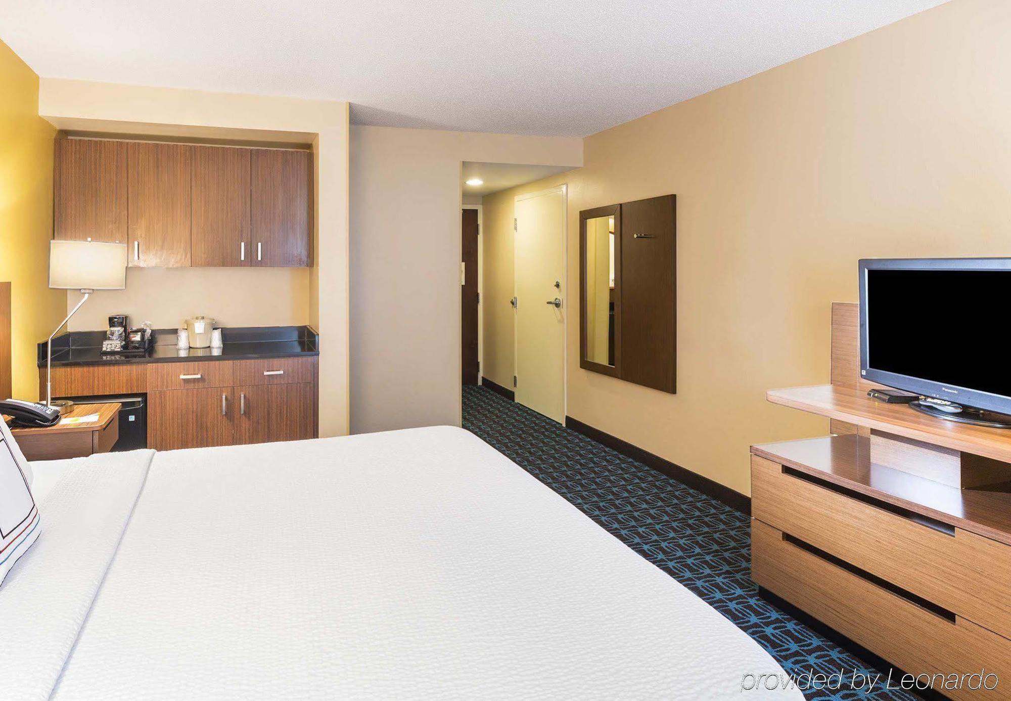 Fairfield Inn & Suites By Marriott Atlanta Perimeter Center Exteriör bild