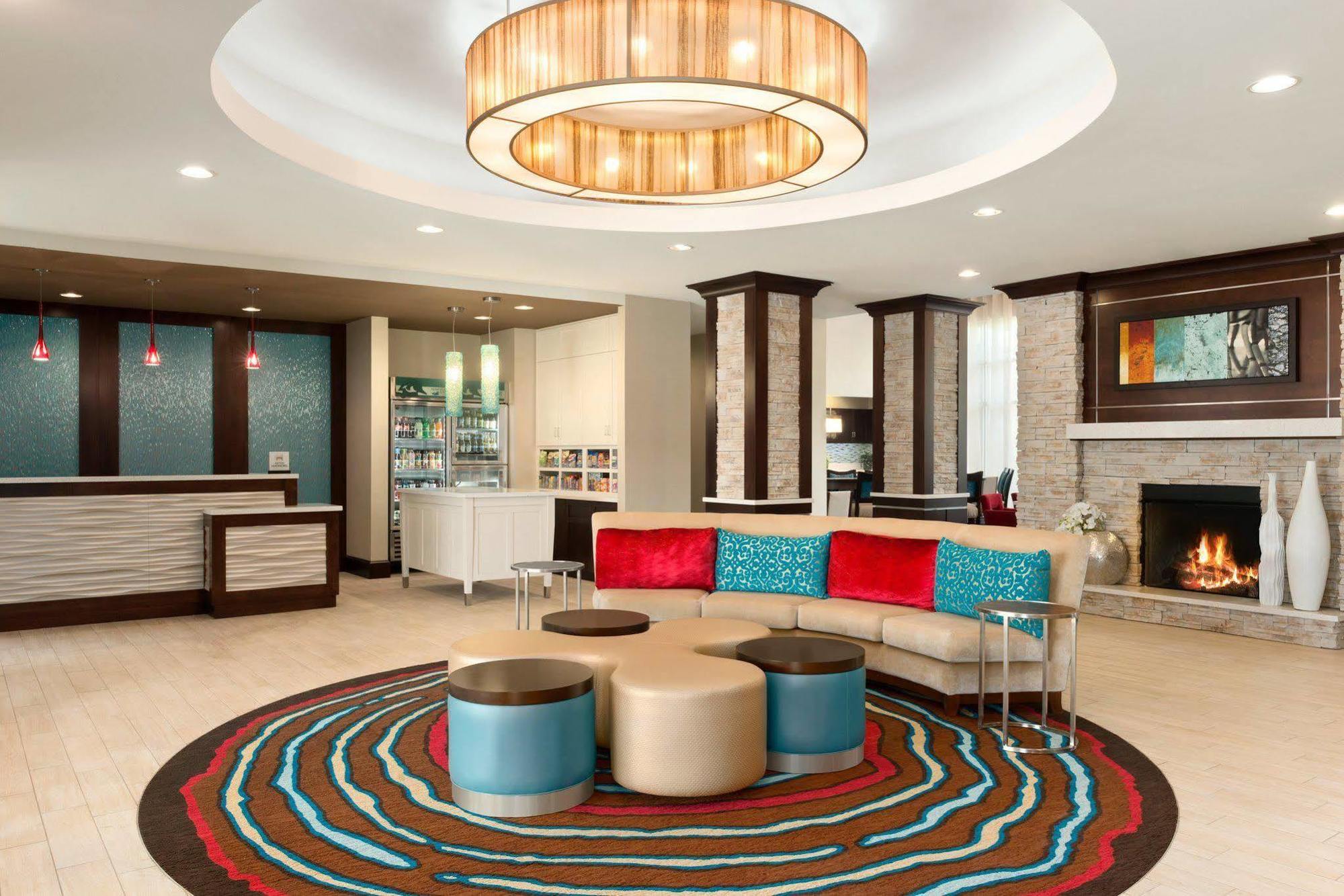 Fairfield Inn & Suites By Marriott Atlanta Perimeter Center Exteriör bild