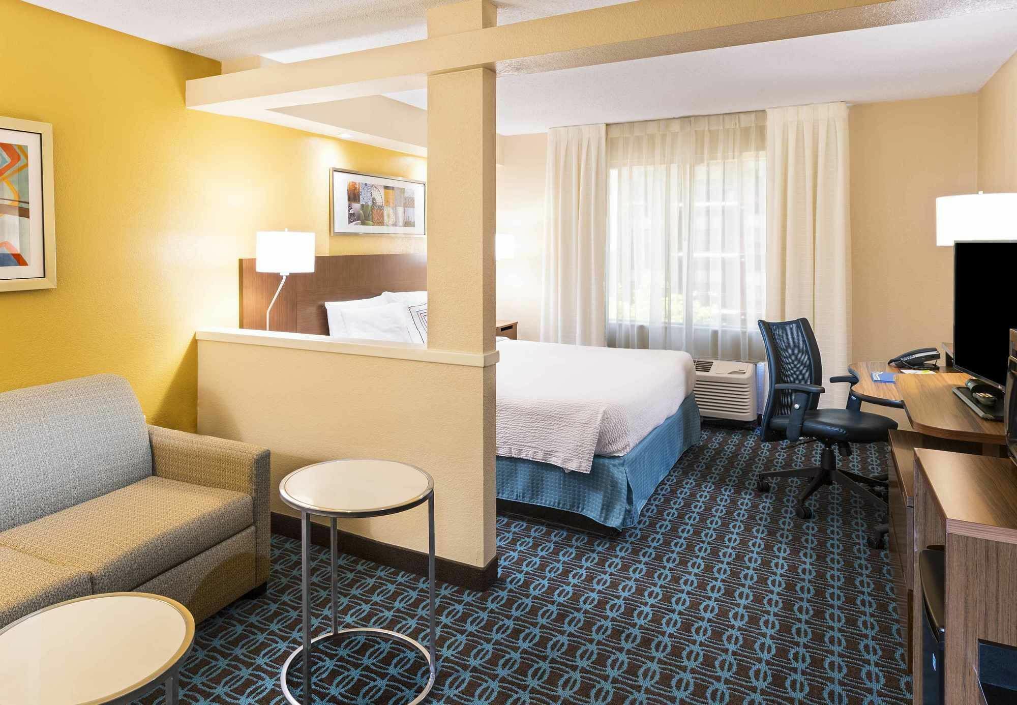 Fairfield Inn & Suites By Marriott Atlanta Perimeter Center Exteriör bild